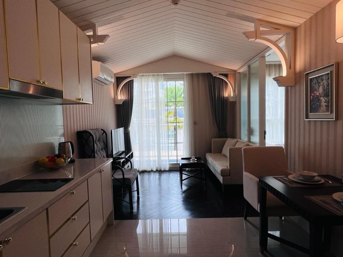 Florida Garden Pattaya Apartment นาจอมเทียน ภายนอก รูปภาพ