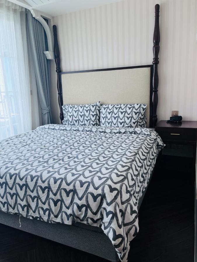 Florida Garden Pattaya Apartment นาจอมเทียน ภายนอก รูปภาพ
